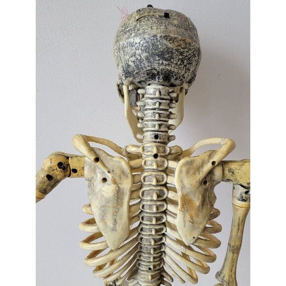 Vintage Paper magic 1998 AS IS animated skeleton Halloween hanging prop decor - Picture 15 of 16